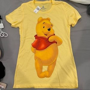 Disney Parks exclusive - Winnie the Pooh tshirt